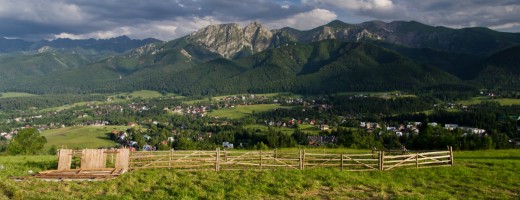 Cycling on the green balcony of the Tatra Mountains
